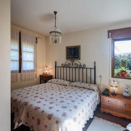 Casa Vacacional El Reborin * Villahormes