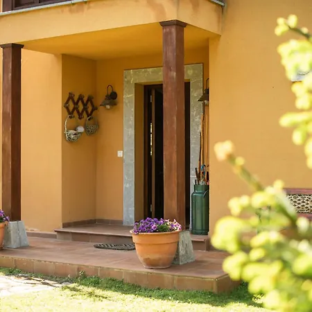 فيلة Casa Vacacional El Reborin *